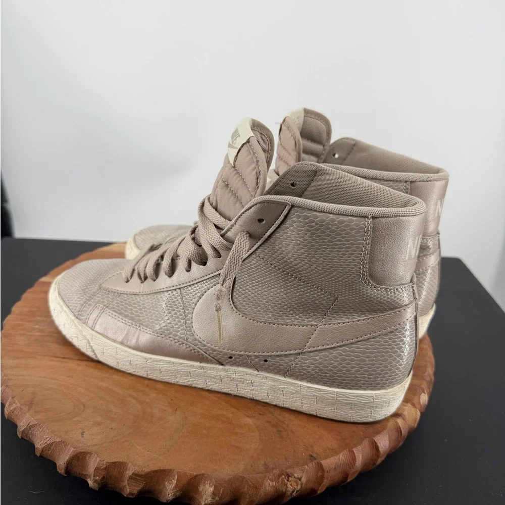 Nike‎ Blazer Mid Leather Premium 